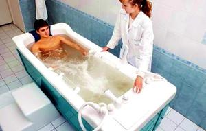 Врачи нередко рекомендуют при простатите специальные лечебные ванны